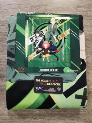 Spy Family (Throw Blanket)